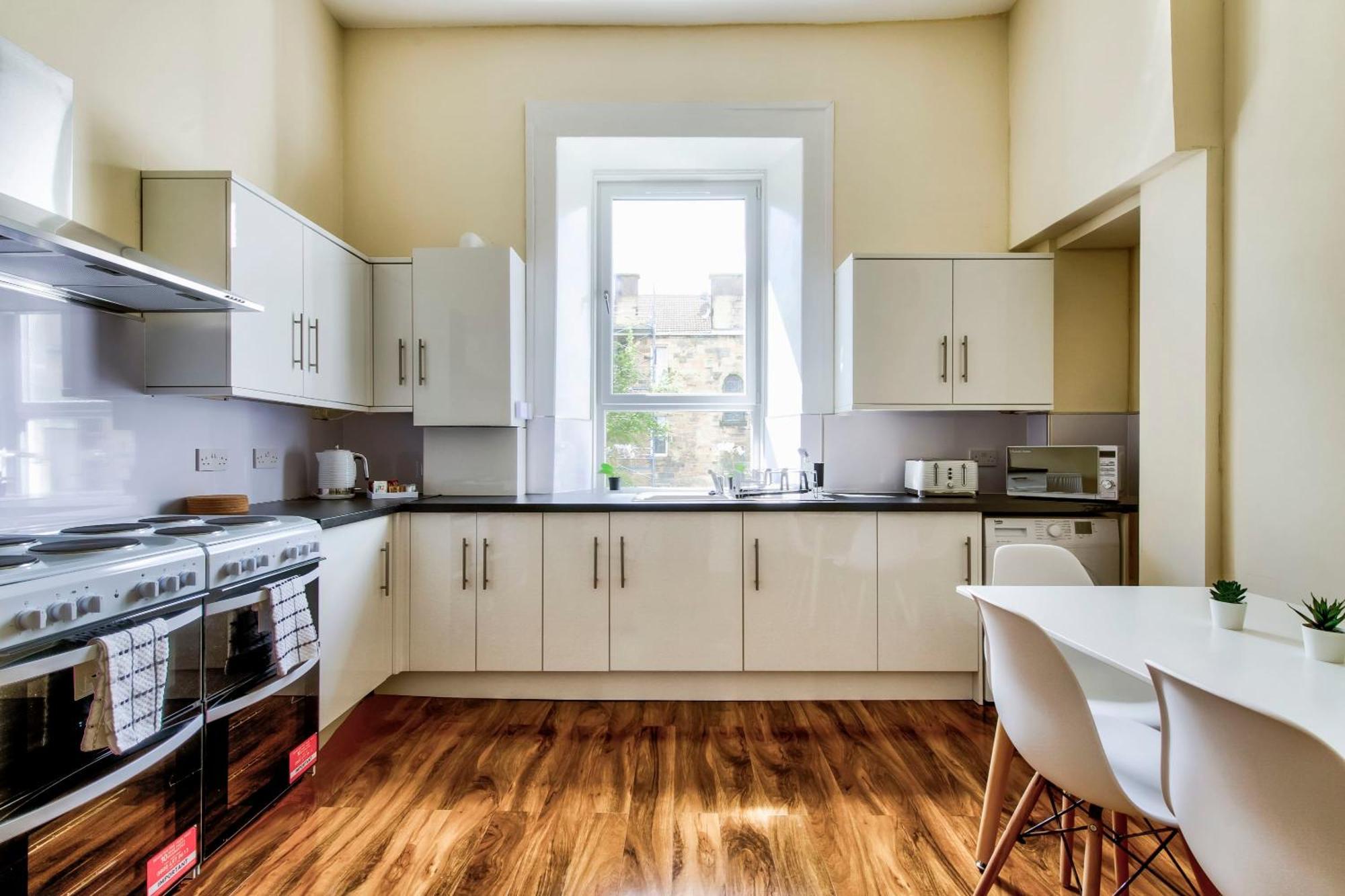 Stunning 5 Bedroom Apt, Close To City Centre, Sec, Hydro And Motorway Glasgow Exteriér fotografie